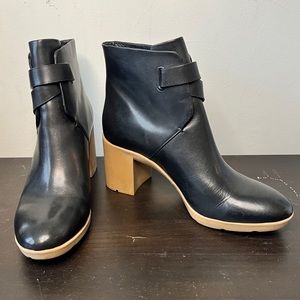 New A7EIJE Black Leather Veda Block Heel Ankle Booties - Size 9.5